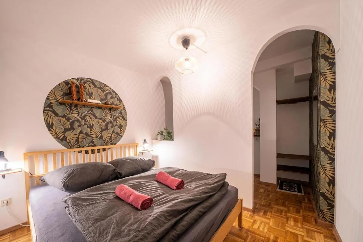 Apartment Bright Central Secret Spot Griesplatz Plus Parking Graz Austria